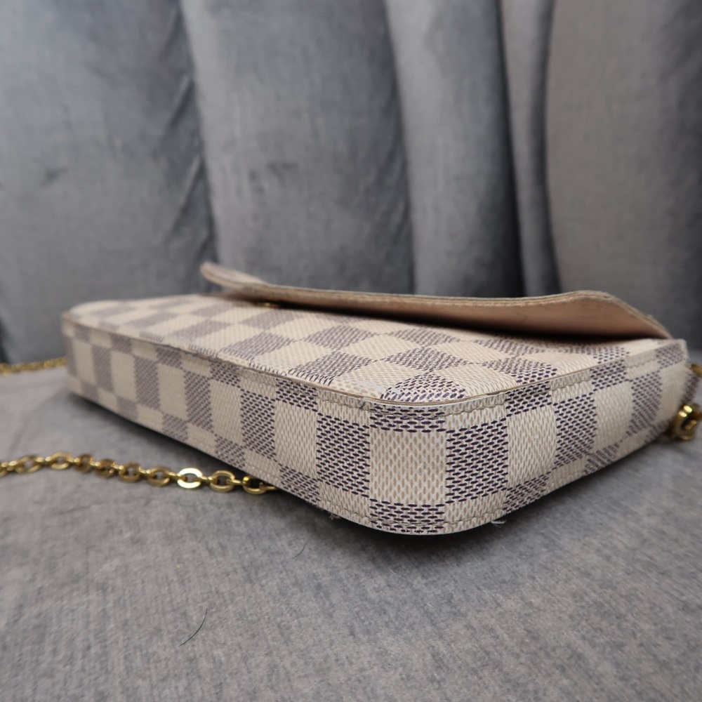 ❌SOLD❌LOUIS VUITTON POCHETTE FELICIE - Picture 8 of 10